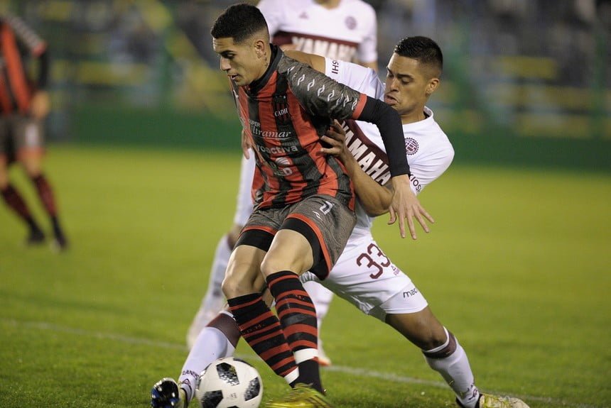 Douglas no pudo en los penales y quedó eliminado Interior Futbolero