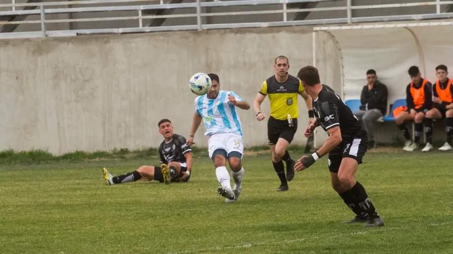 Triunfo En Viedma Con Autoridad Sol De Mayo Gole A Liniers Interior