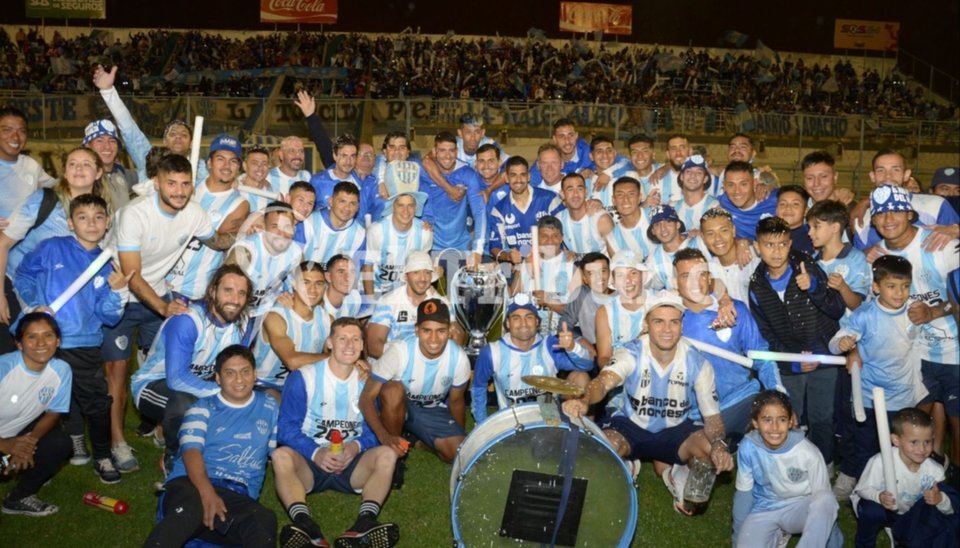 El Gigante Del Norte Vibr Y Festej Con Los Campeones Interior Futbolero