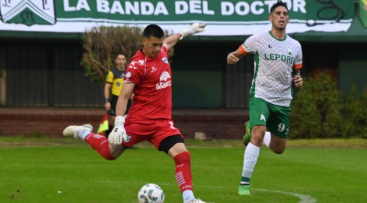 El Lobo Juje O No Pudo Ante Ferro Carril Oeste Interior Futbolero