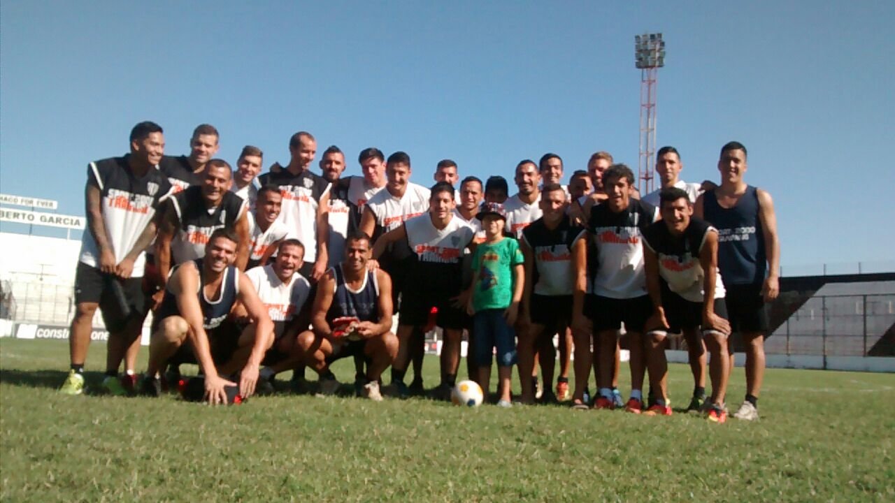 Miguelito, el pequeño hincha de For Ever que cumplió un sueño
