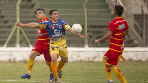 Policial Instituto Santiago (El Esquiú)