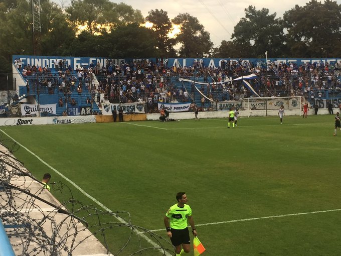 Riestra venció a Almagro a domicilio