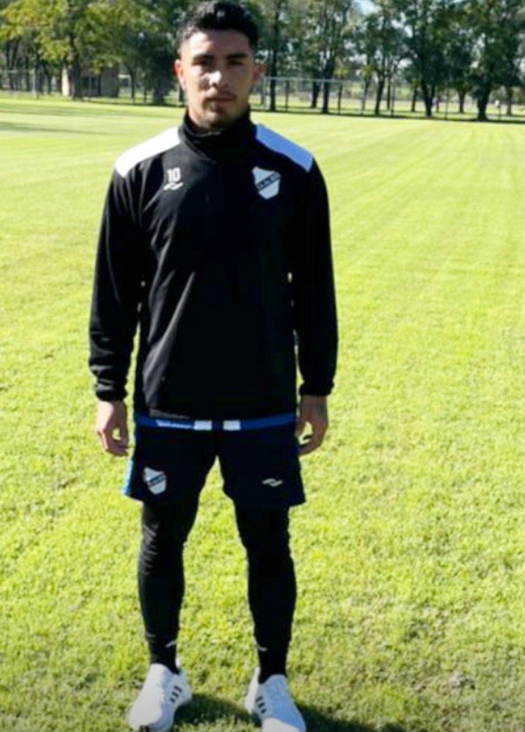 Jonathan Iván Requena