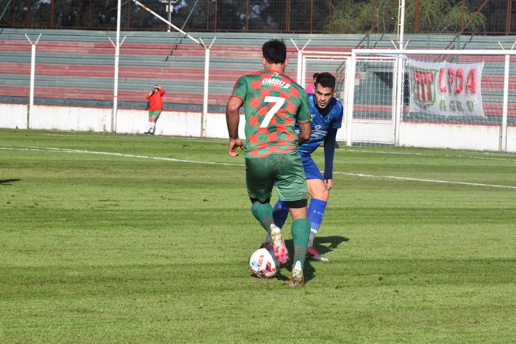 primera-nacional-2021-agropecuario-carlos-casares-1-0-alvarado-mar-del-plata-ver-aqui-resumen-del-partido-por-la-fecha-25-con-goles-y-mejores-jugadas-video