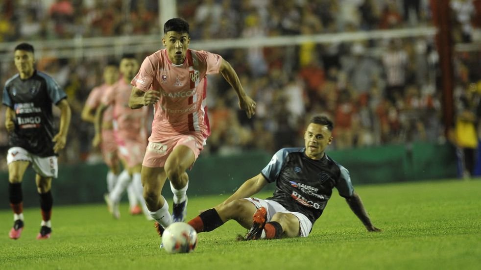 primera-nacional-2021-instituto-cordoba-2-2-brown-adrogue-ver-aqui-resumen-del-partido-por-la-fecha-31-con-goles-y-mejores-jugadas-video