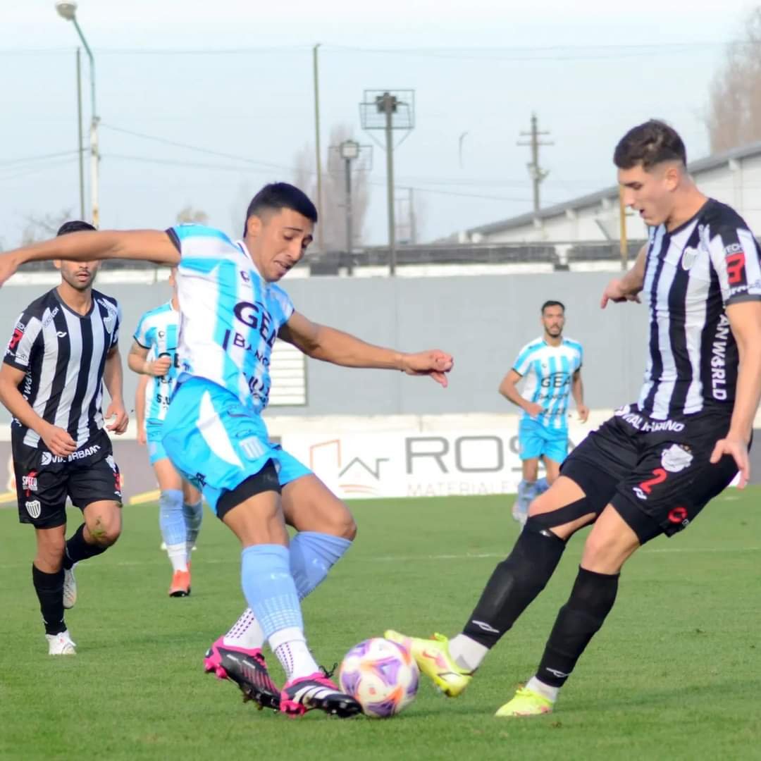 Estudiantes (BA) 1-1 Racing (Cba) | Primera Nacional 2023 | Foto: Prensa Racing