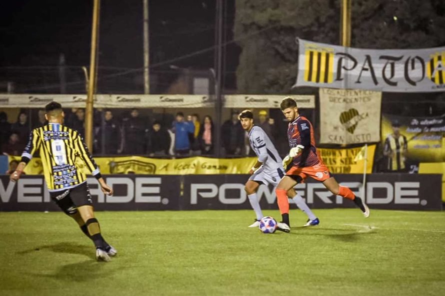 El Torito cayó rendido ante La Fragata Alvarado lo jugó de igual a