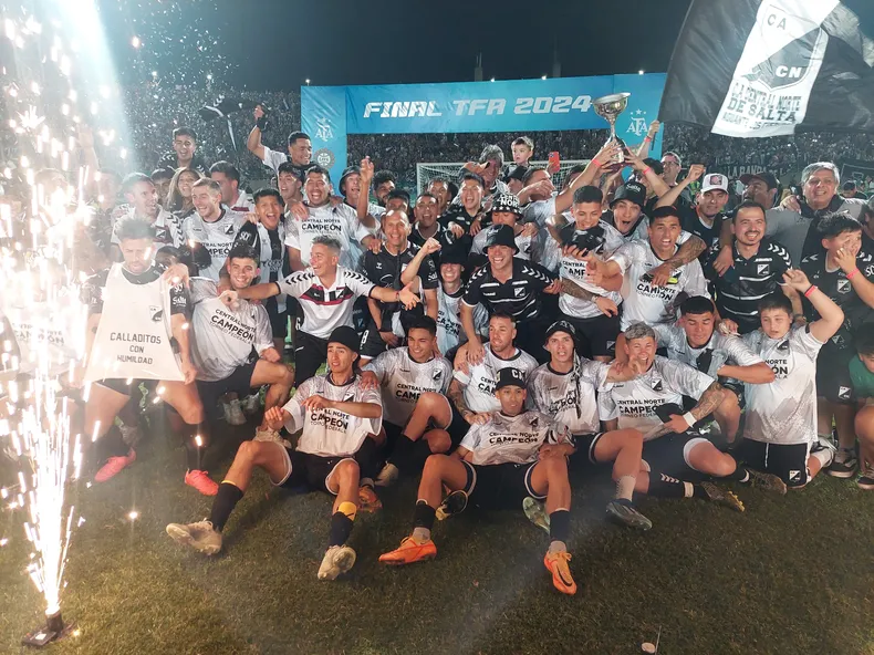 Azabache Nacional ¡Central Norte derrotó por penales a Sarmiento y ascendió después de 37 años!