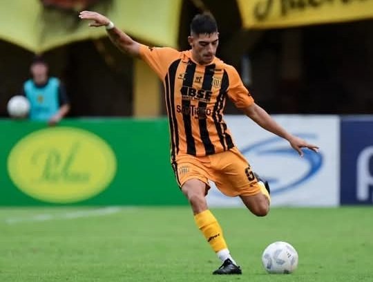 Un viejo conocido en el Aurinegro: Tiago Ferreyra regresa a Mitre de Santiago del Estero