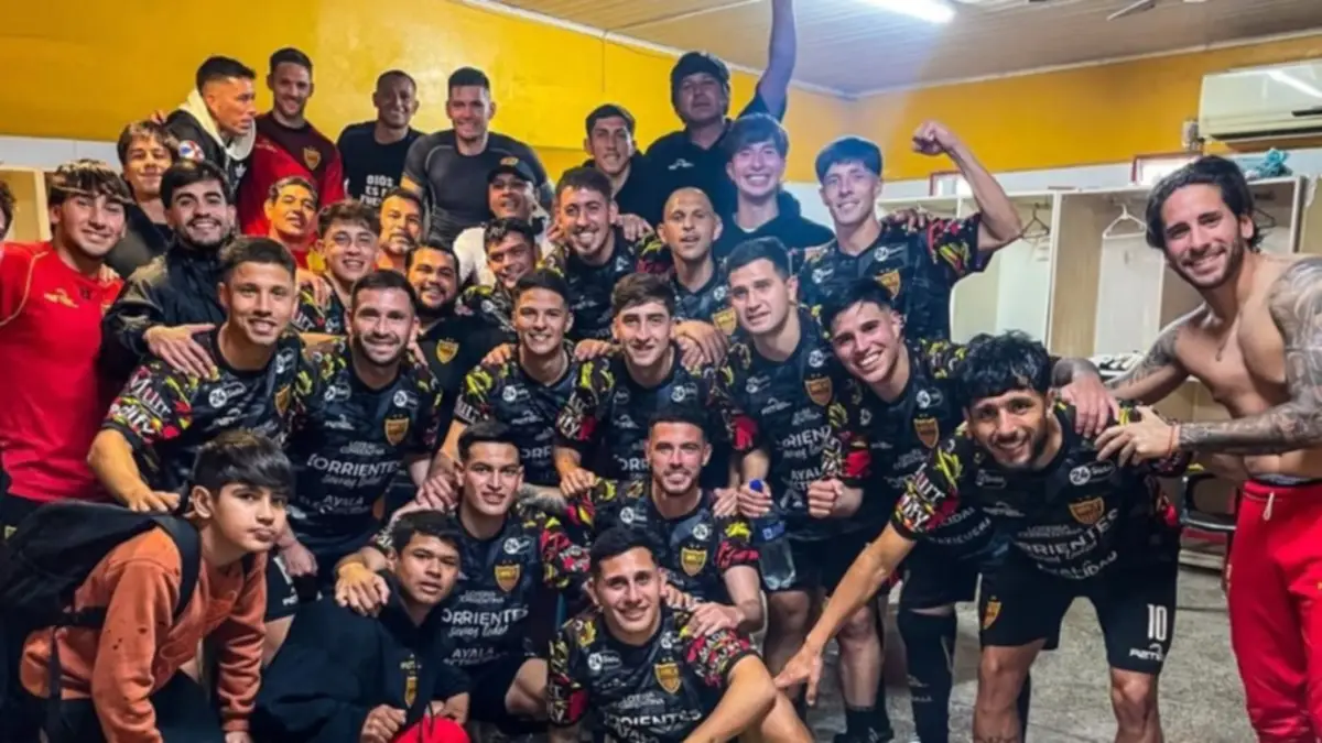 El duelo Aurirrojo fue correntino: Victoria y alivio para Boca Unidos ante Sarmiento para liderar la Reválida