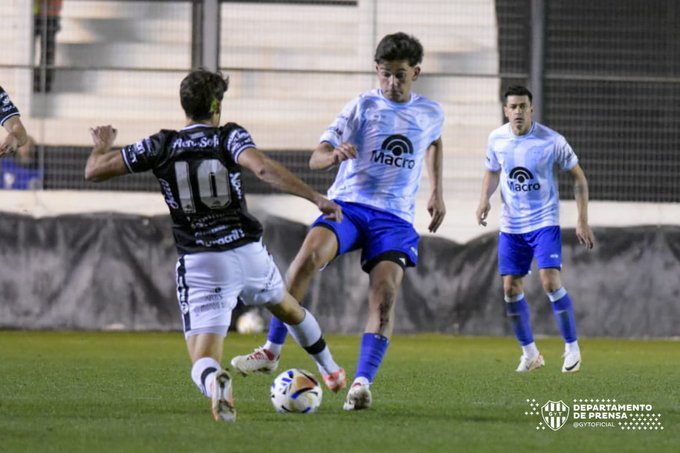 A Gimnasia y Tiro se le escapó un valioso triunfo ante All Boys de visitante en el final del partido