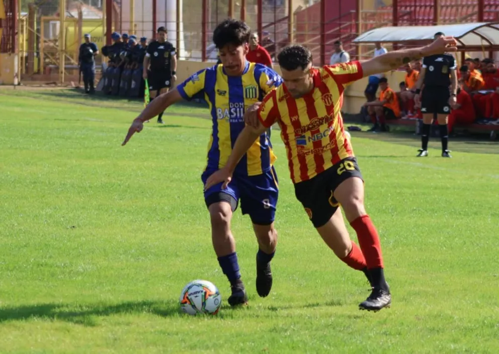 Mitre se impuso con autoridad en Chaco ante Sarmiento y clasificó a la Reválida