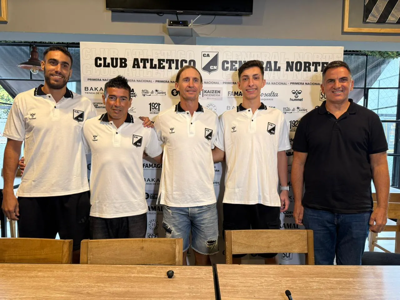 Polaco Azabache: Adrián Bastía es el nuevo DT de Central Norte