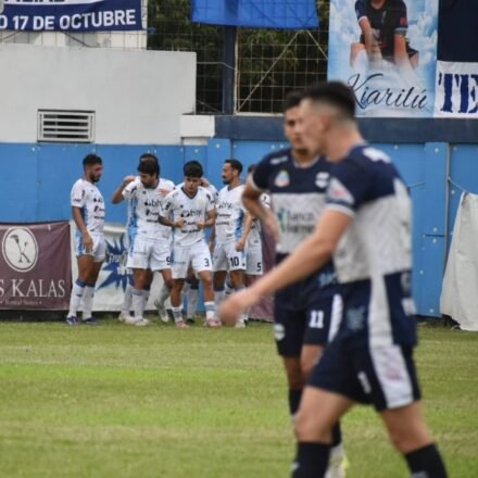 Atlético golpeó en Formosa y quedó a un paso del ascenso