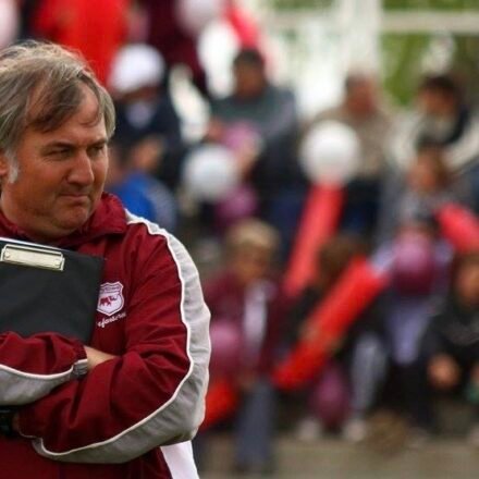 Defensores de Villa Ramallo oficializó a Miguel Rinaldi como nuevo director técnico