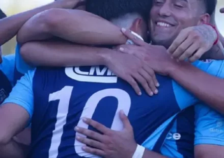 En una final polémica, Atlético Escobar se quedó con el ascenso ante Ferro de Pico