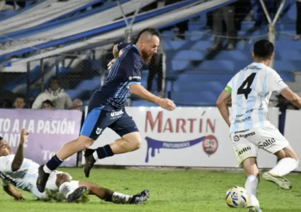 Clásico del norte en tablas: Gimnasia y Tiro lo empató en la última del partido