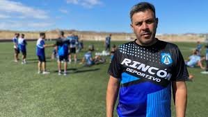 Deportivo Rincón anunció la salida de DT tras la igualdad del fin de semana